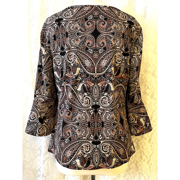 Theo & B Paisley Printed Boho Top Blouse new no tag Y2K look Size L - Picture 4 of 10